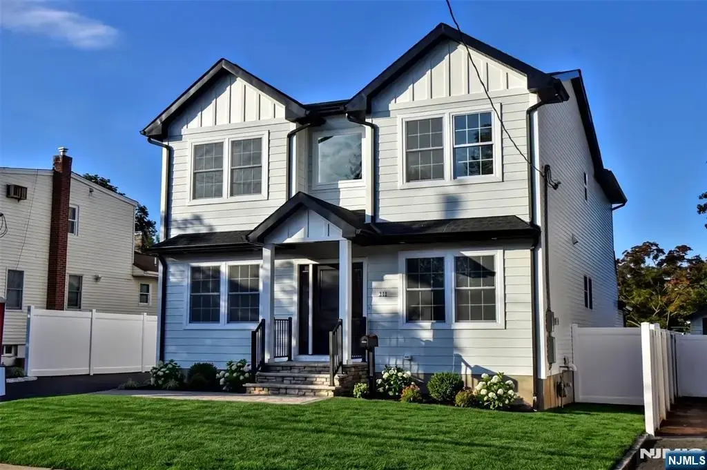 311 Harrison Avenue, Hasbrouck Heights