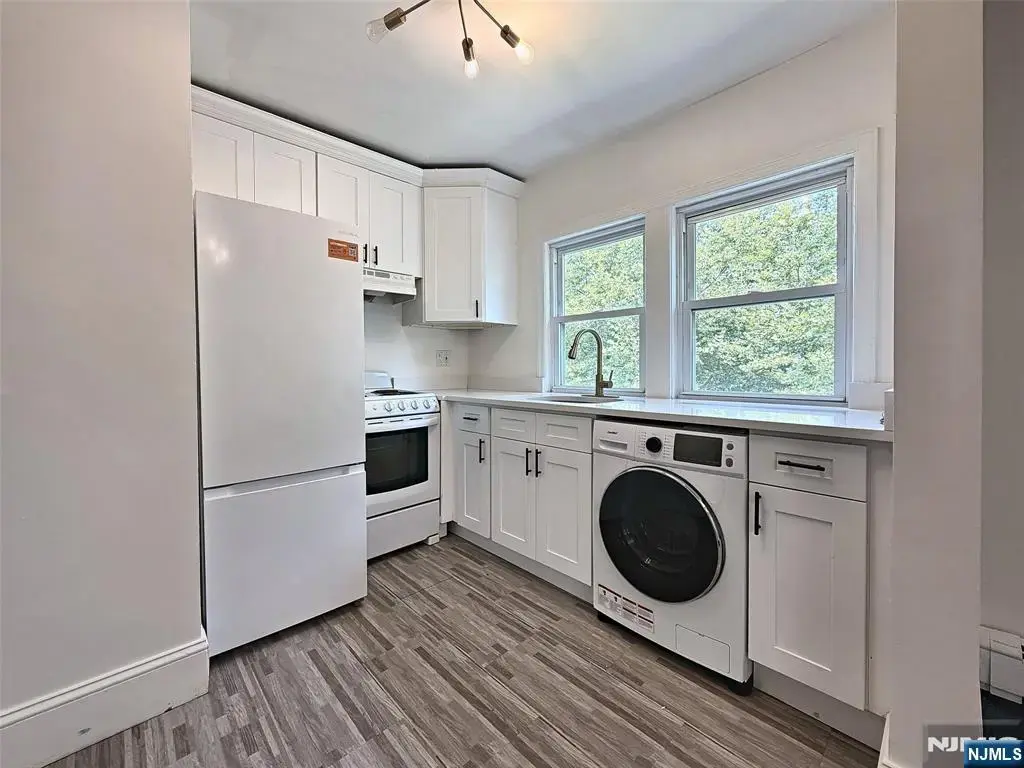 111 Grand, Ridgefield Park