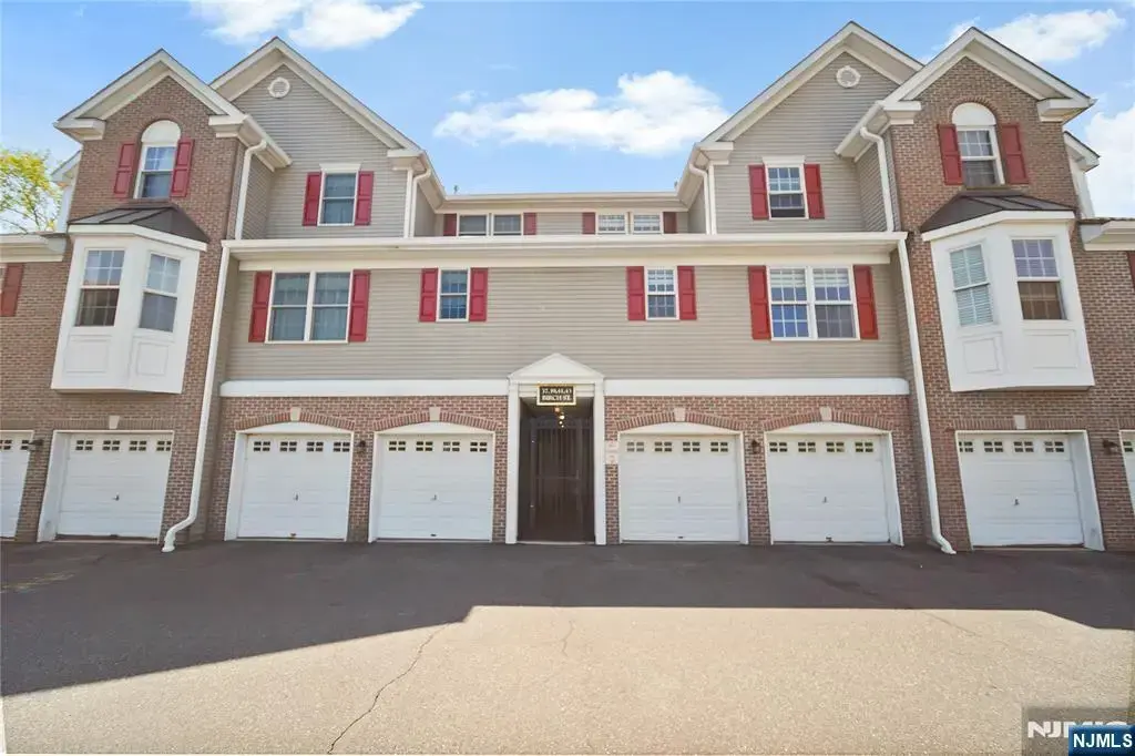 39 Birch Street, Ridgefield Park