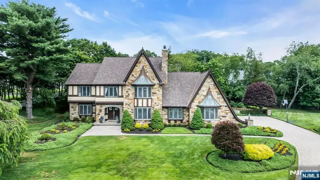 2520 Autumn Drive, Manasquan