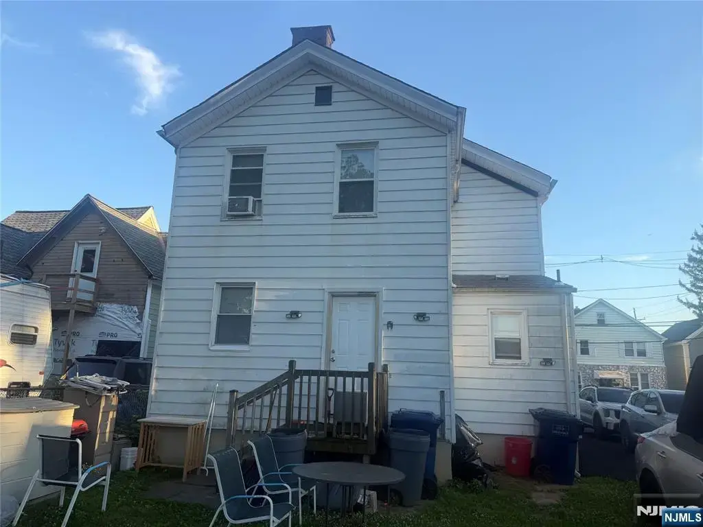 142 Clay Street, Hackensack
