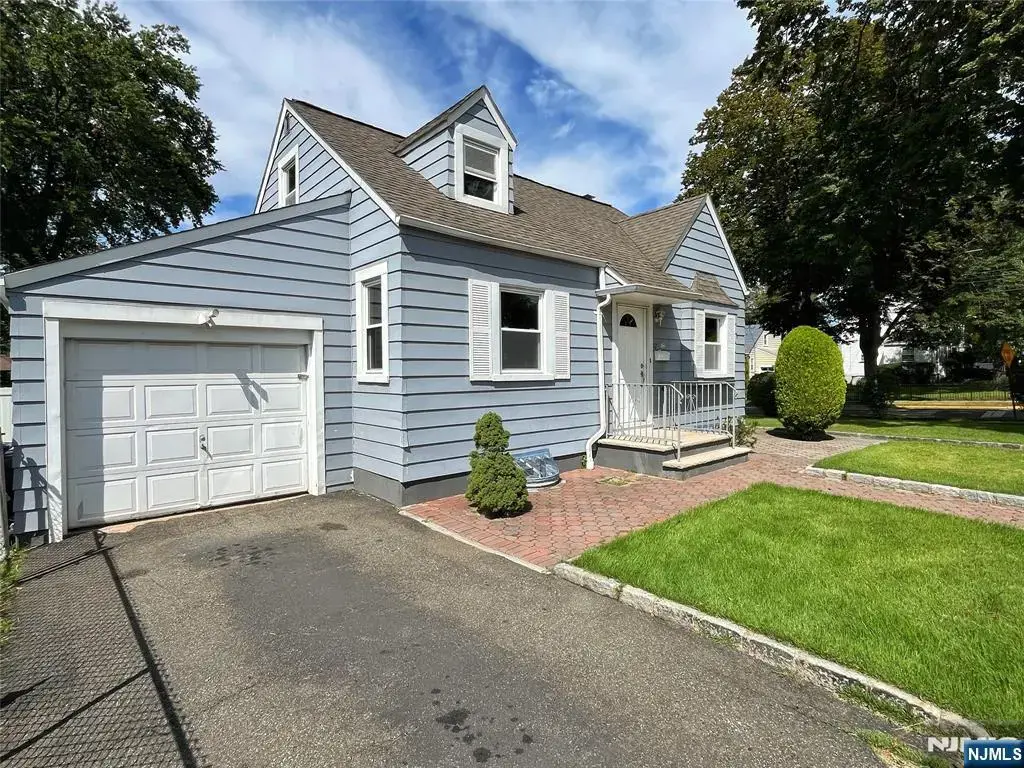 67 Rowland, Hackensack