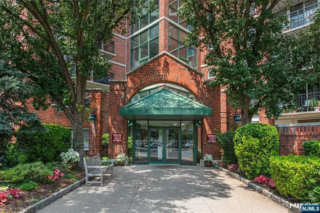 300 Main Street 301, Little Falls