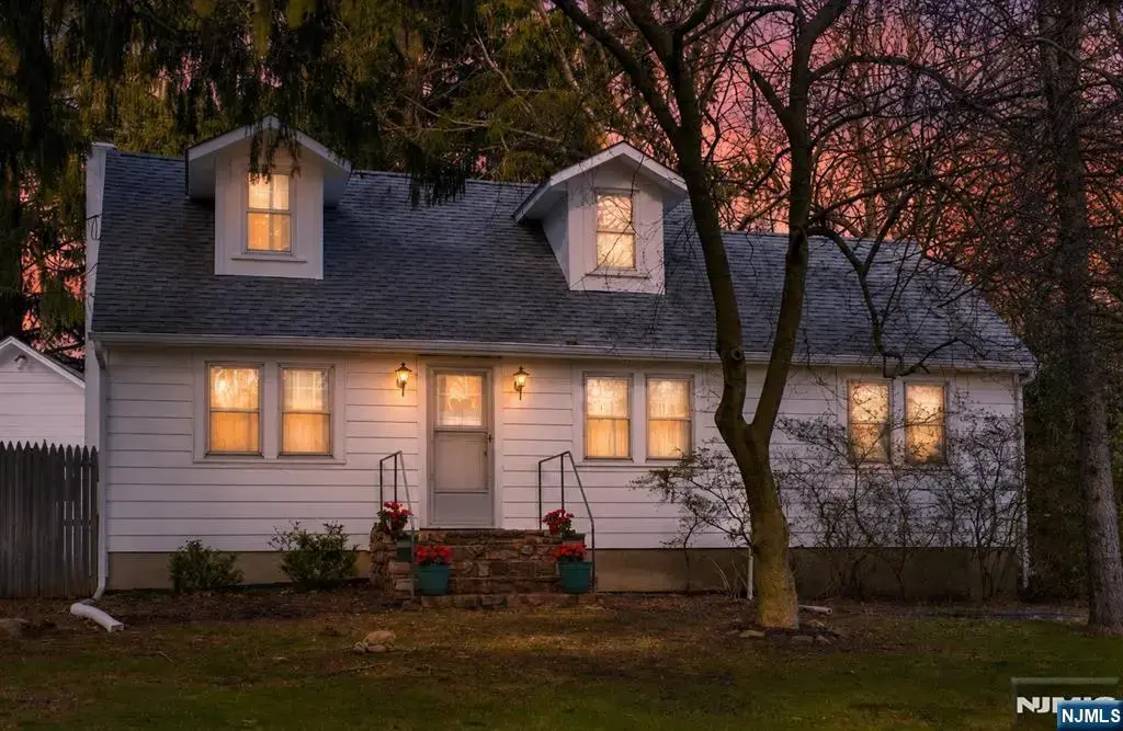 899 Green Pond Road, Rockaway Township