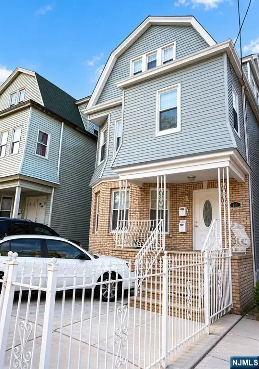 1083 Grove Street, Irvington