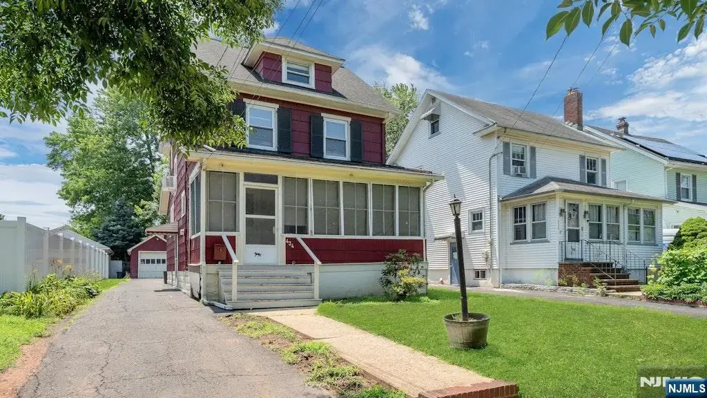 434 3rd Avenue, Roselle