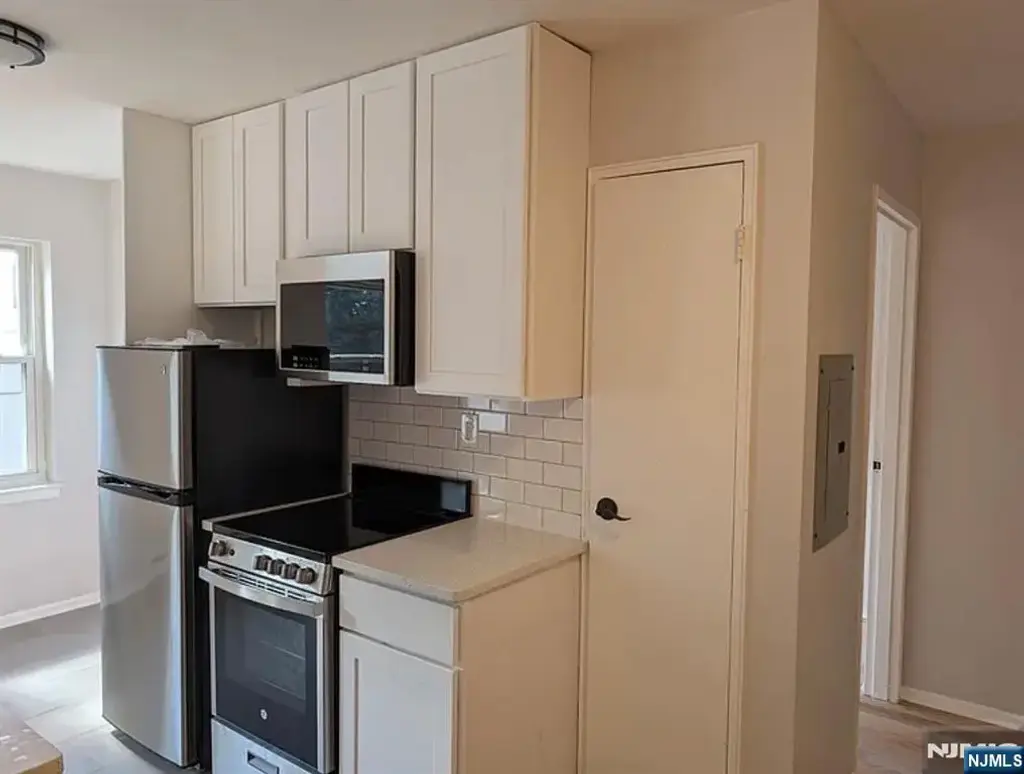 257 Essex 7, Hackensack