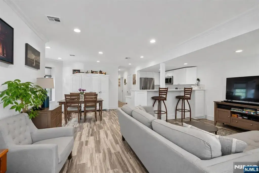 901 Palisade Avenue 1, Union City