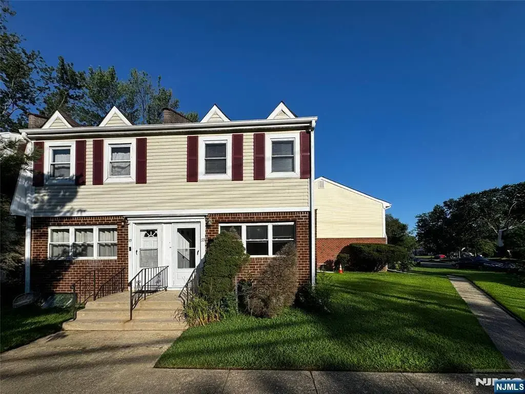 173 Primrose Lane, Brick