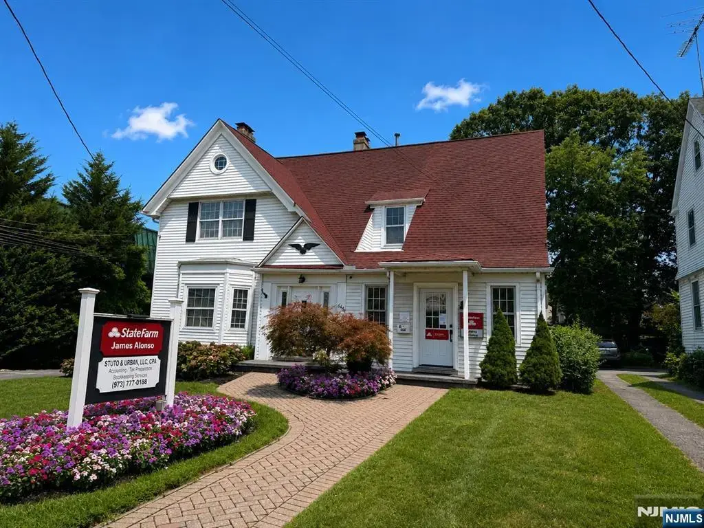666 Franklin Avenue 664, Nutley