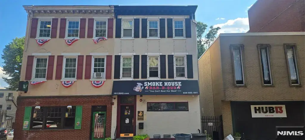 11 Front Street, Trenton