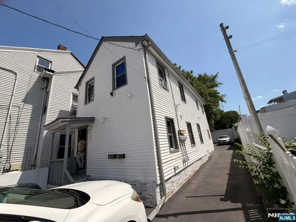 146 20th Avenue, Paterson