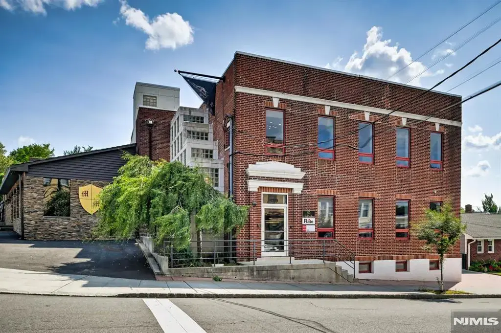 139 Chestnut Street, Nutley