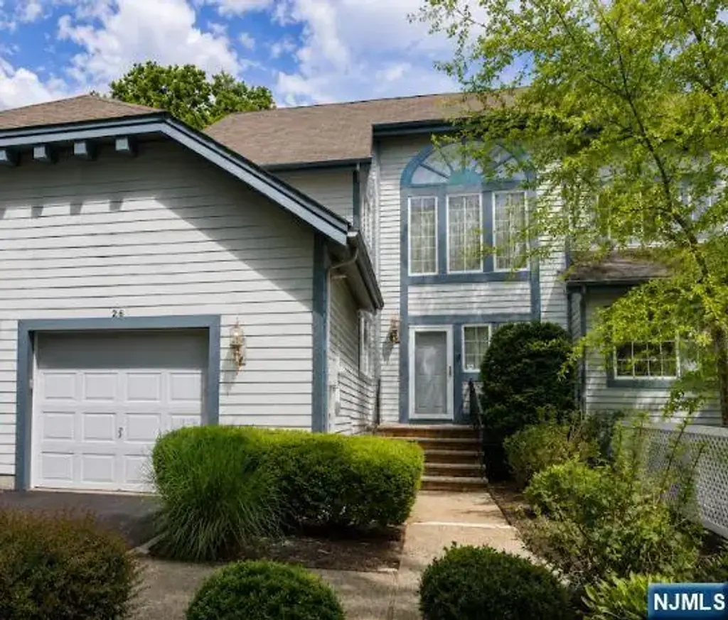 96 Easedale Road, Wayne