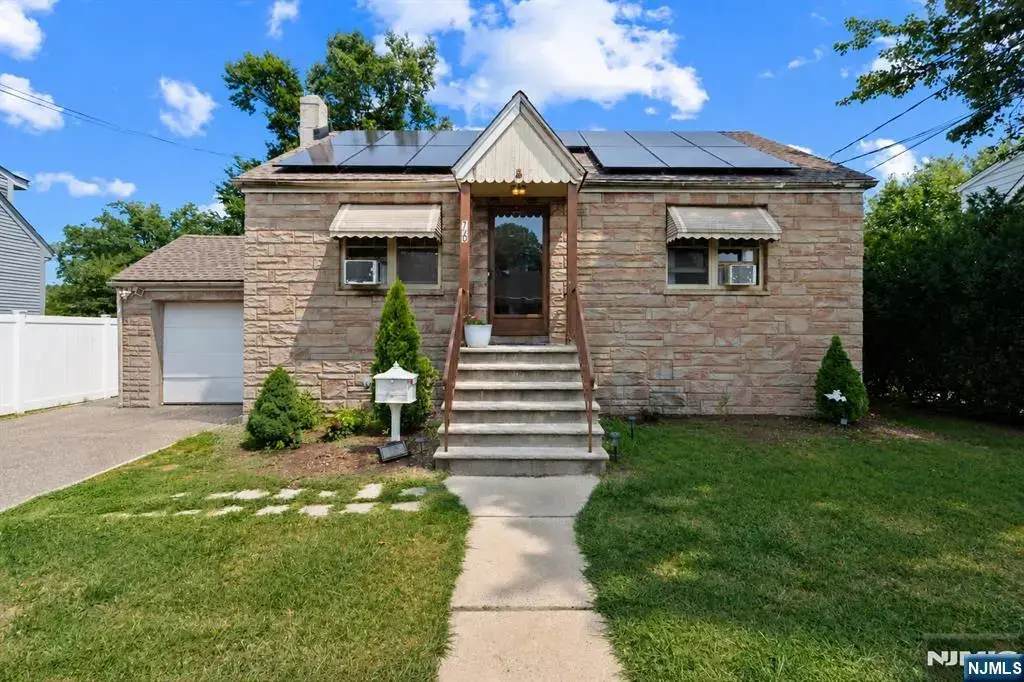 76 Niehaus Avenue, Little Ferry