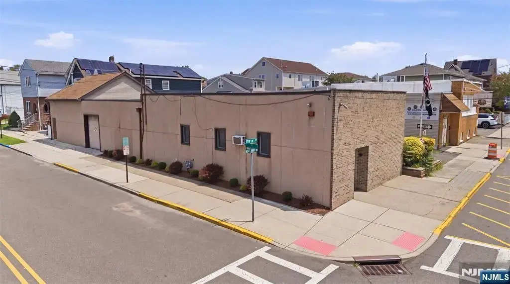 521 Valley Brook Avenue Office/ Warehou, Lyndhurst