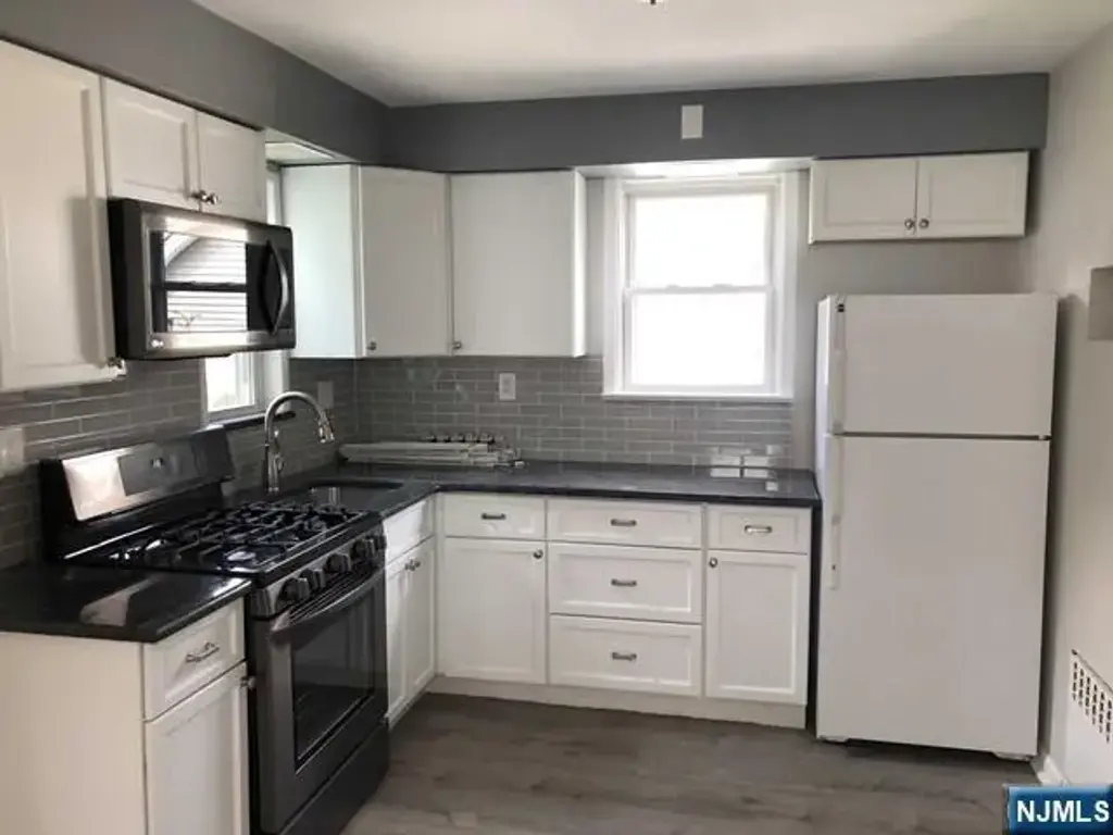 166 Carmita 2, Rutherford
