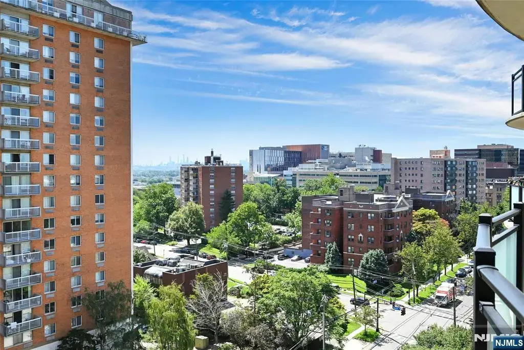 125 Prospect Avenue 11g, Hackensack