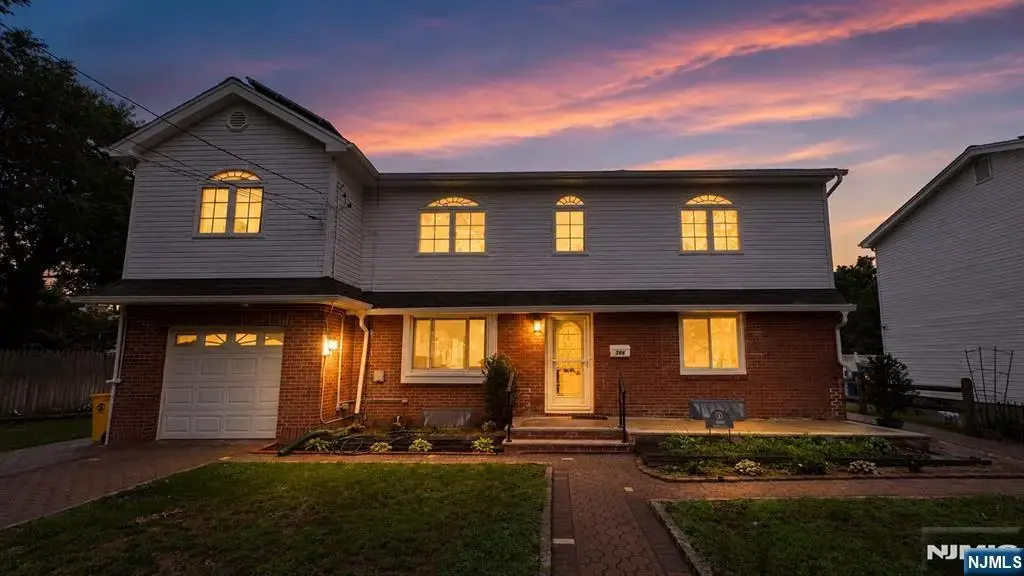 266 Hamilton Road, Teaneck