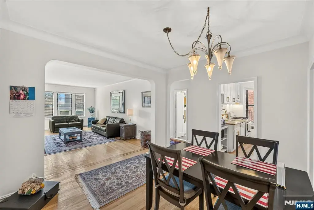 100 Prospect Avenue 4e, Hackensack