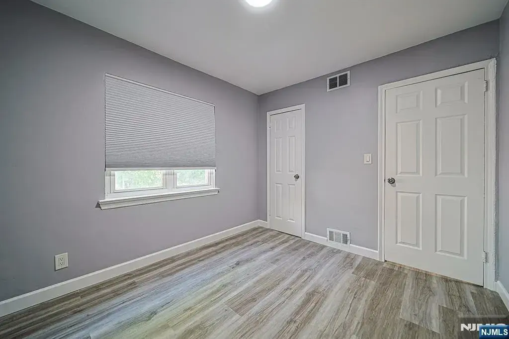 188 Hillside G2, Leonia