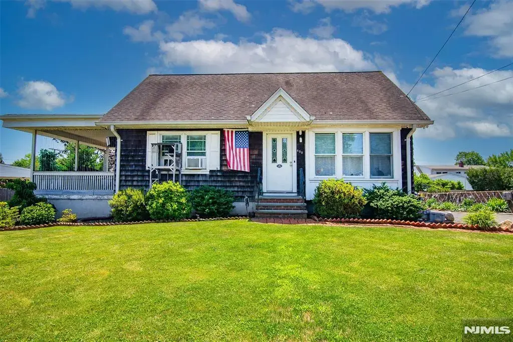 455 Luhmann Drive, New Milford