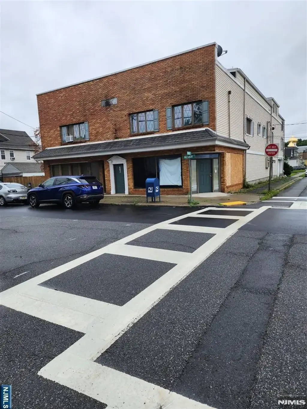 336 President Road, Saddle Brook