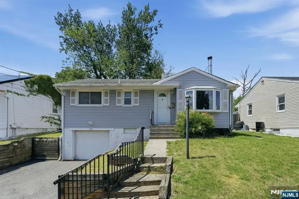 1265-1267 North Avenue, Plainfield
