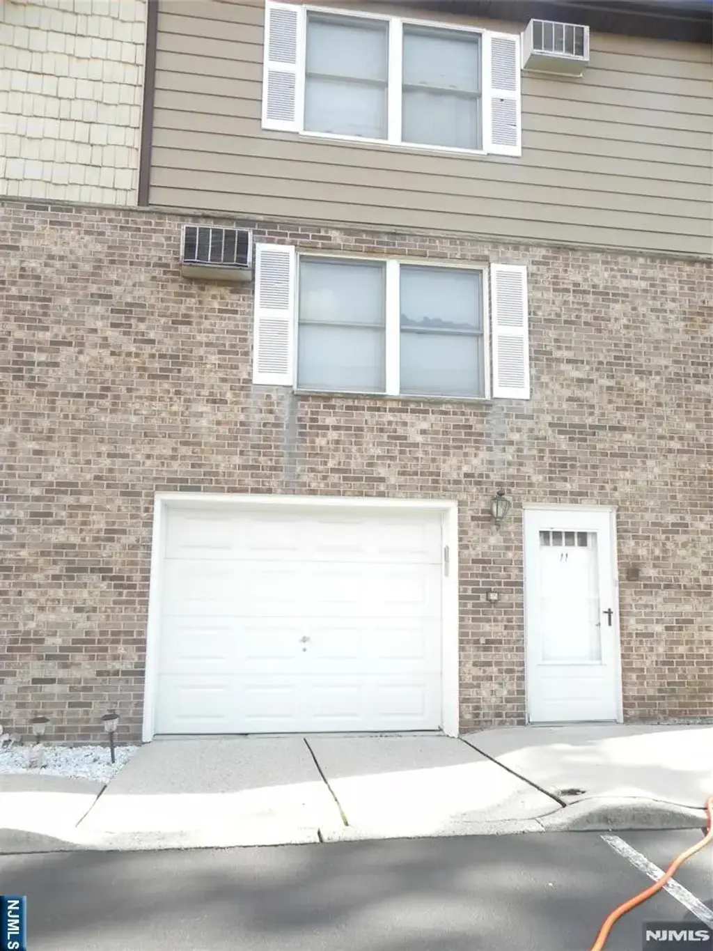 453 Liberty 11, Little Ferry