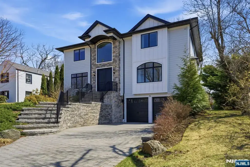 34 Dubois Avenue, Alpine