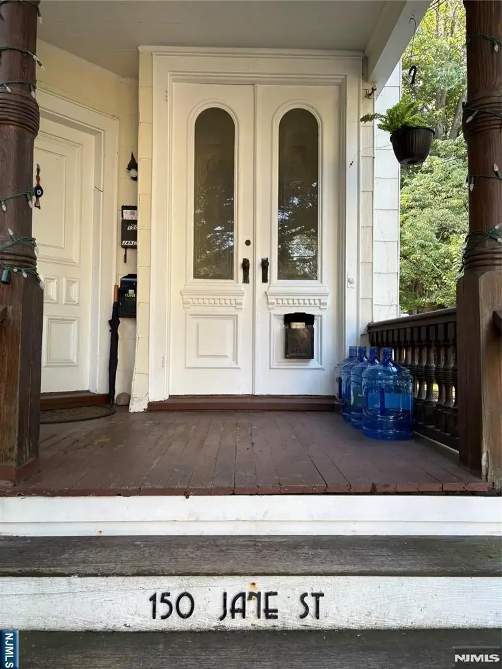 150 Jane, Englewood