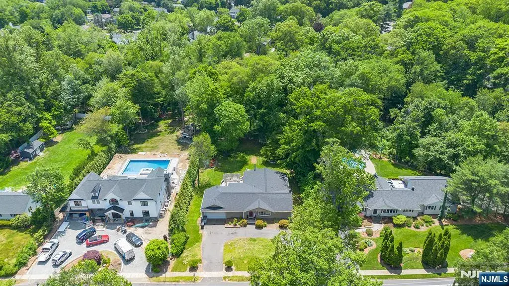 777 Washington Avenue, Twp of Washington
