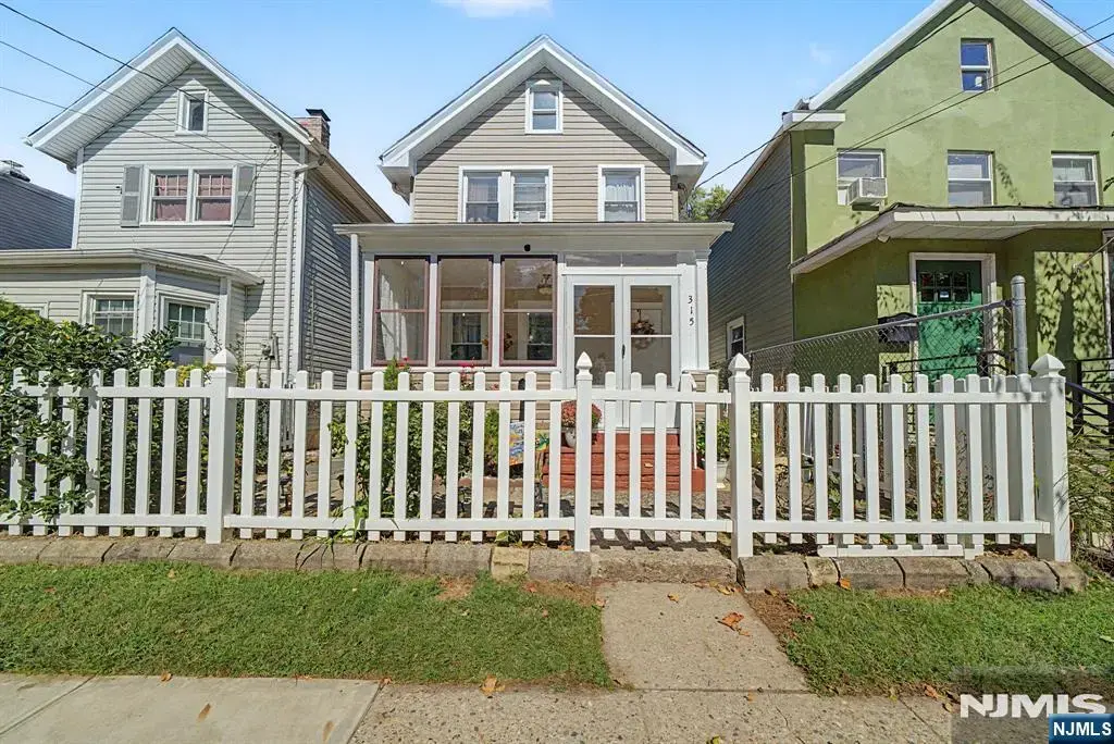 315 Elizabeth Street, Orange