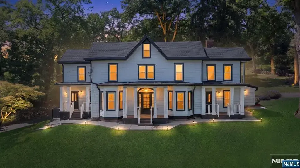 231 Wierimus Road, Hillsdale
