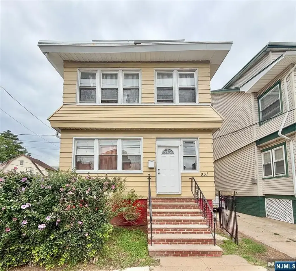 231 Myrtle Avenue, Irvington