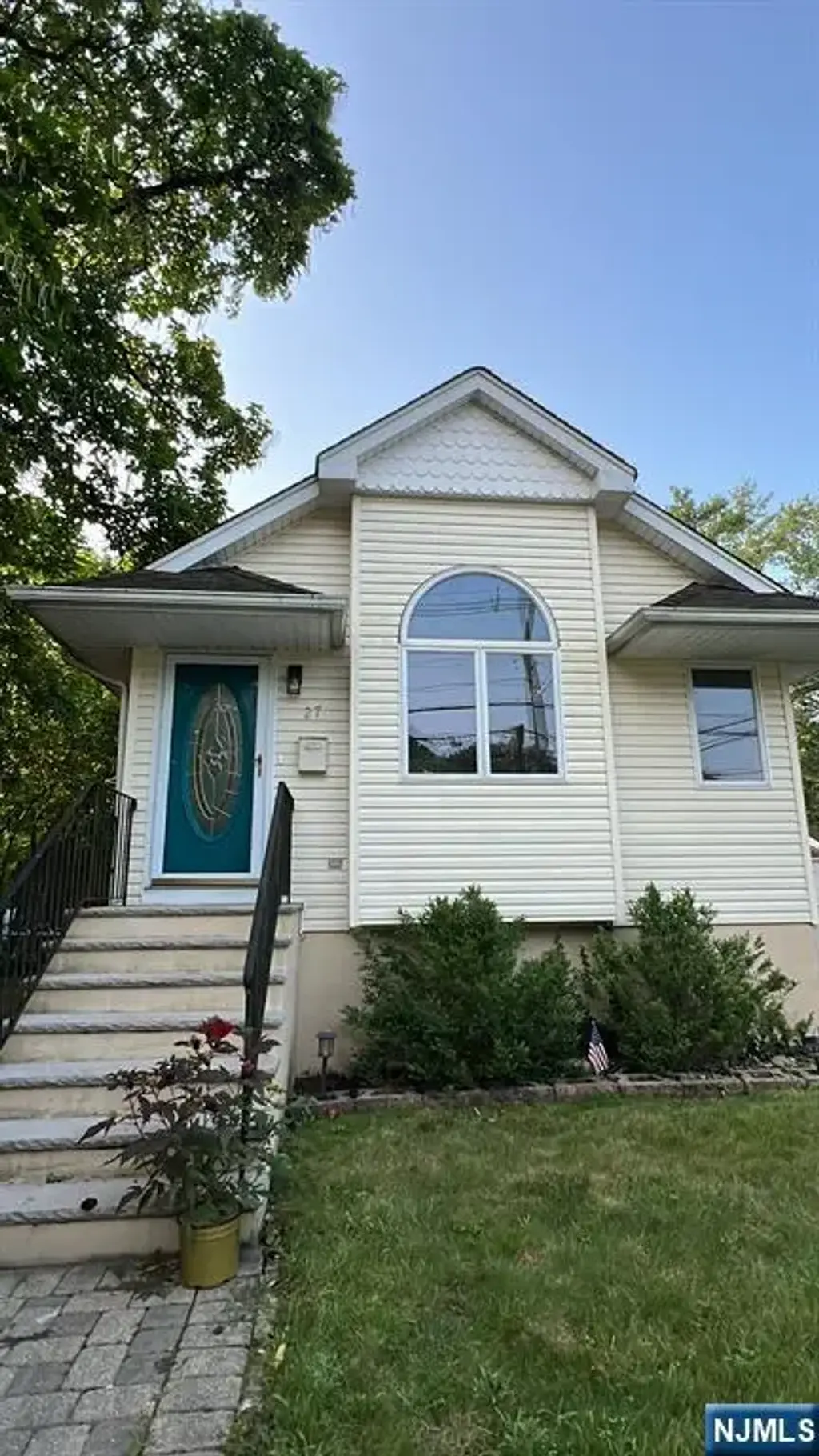 27 Glendale, Hillsdale
