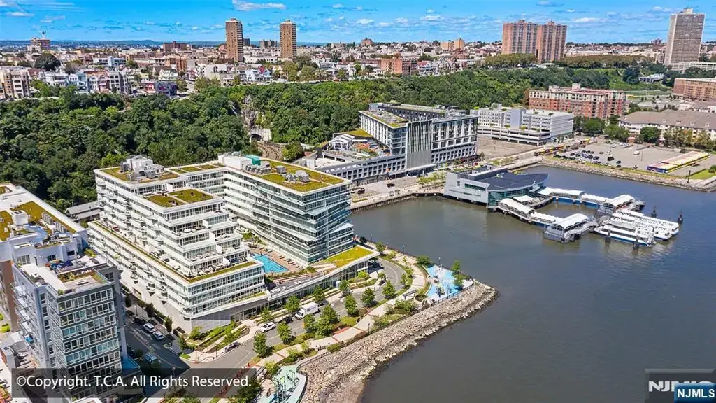 800 Ave At Port Imperial 318, Weehawken