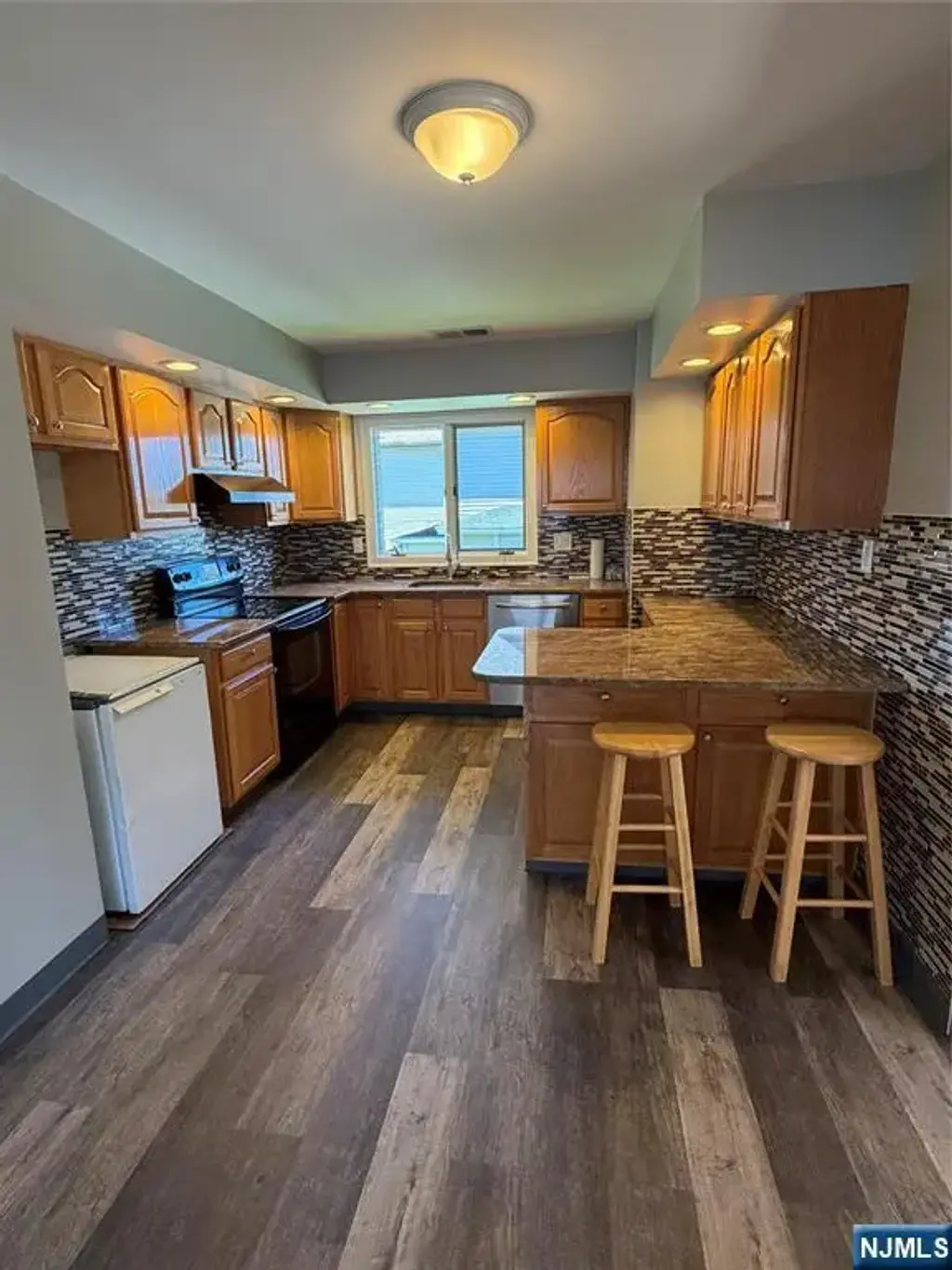 119 Cornelia, East Rutherford