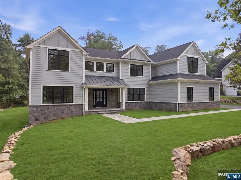 531 Track Lane, River Vale