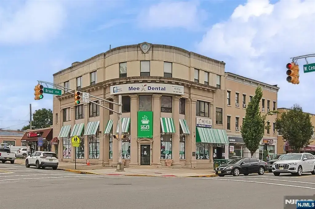 280 Broad Avenue 3f, Palisades Park