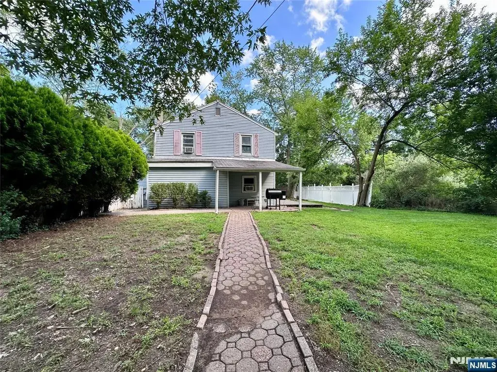 15 Warren Hagstrom Boulevard, Wanaque