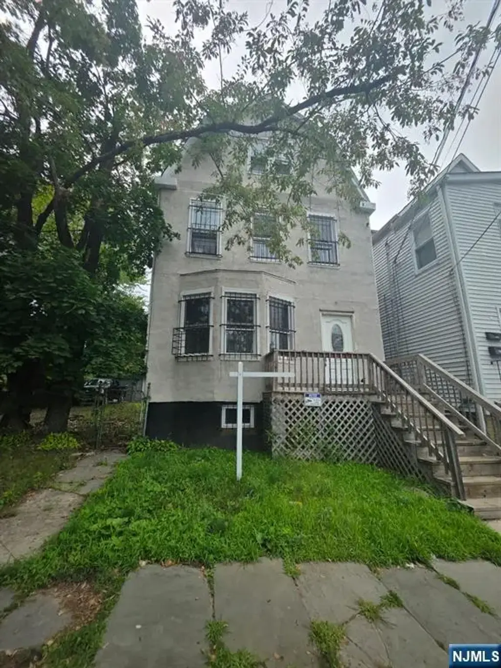 135 Brookside Avenue, Irvington