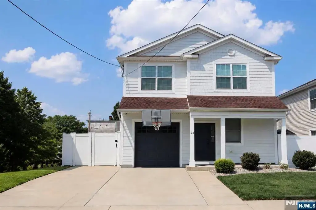 22 Larch Street, Carteret