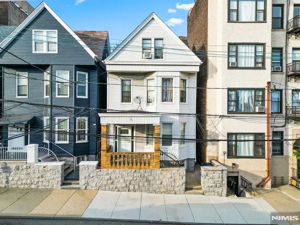 14 48th Street, Weehawken
