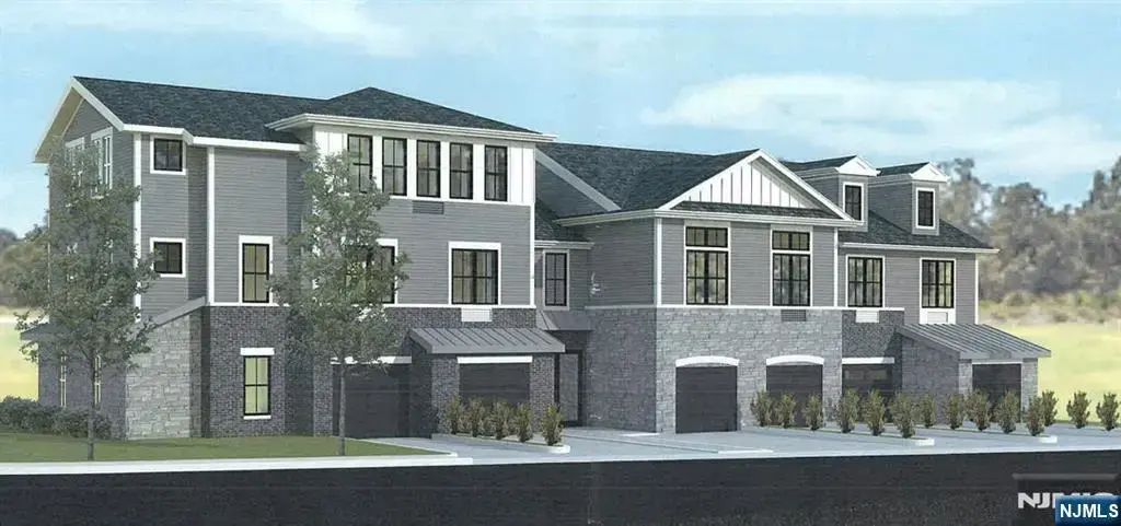 823 Anderson Avenue, Fort Lee