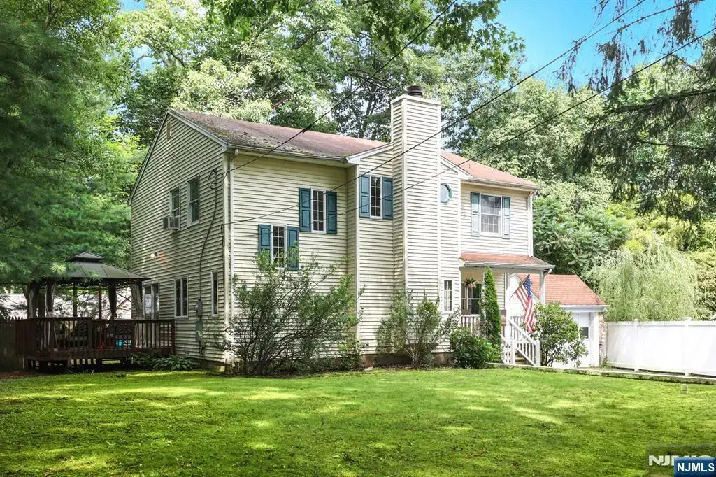 36 Maple Lake Road, Kinnelon Borough