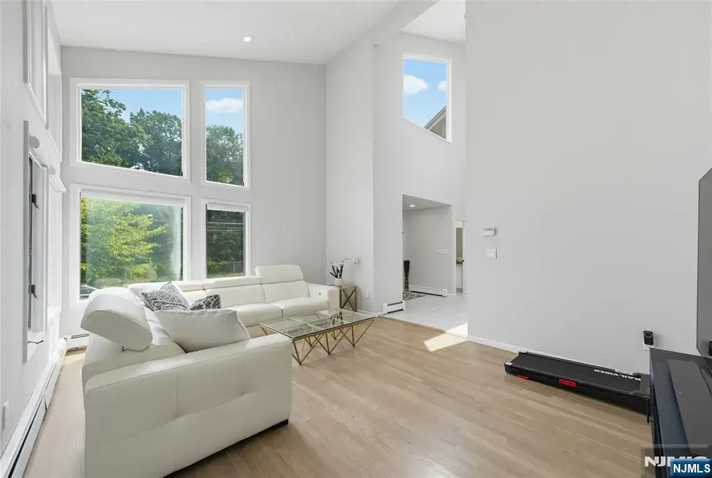 15 Hudson, Englewood Cliffs