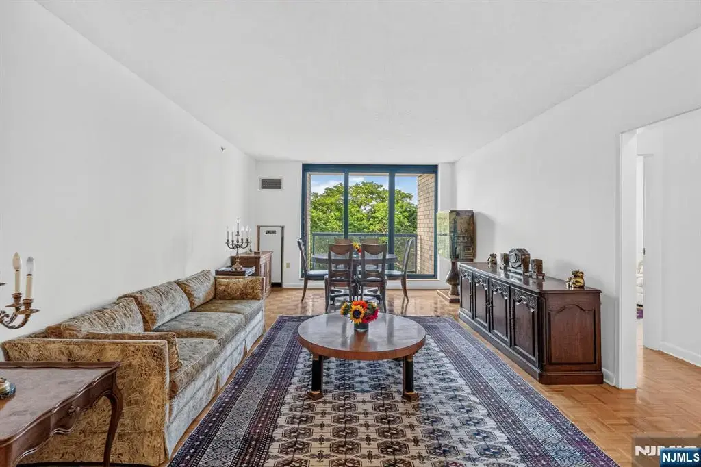 900 Palisade Avenue 3d, Fort Lee
