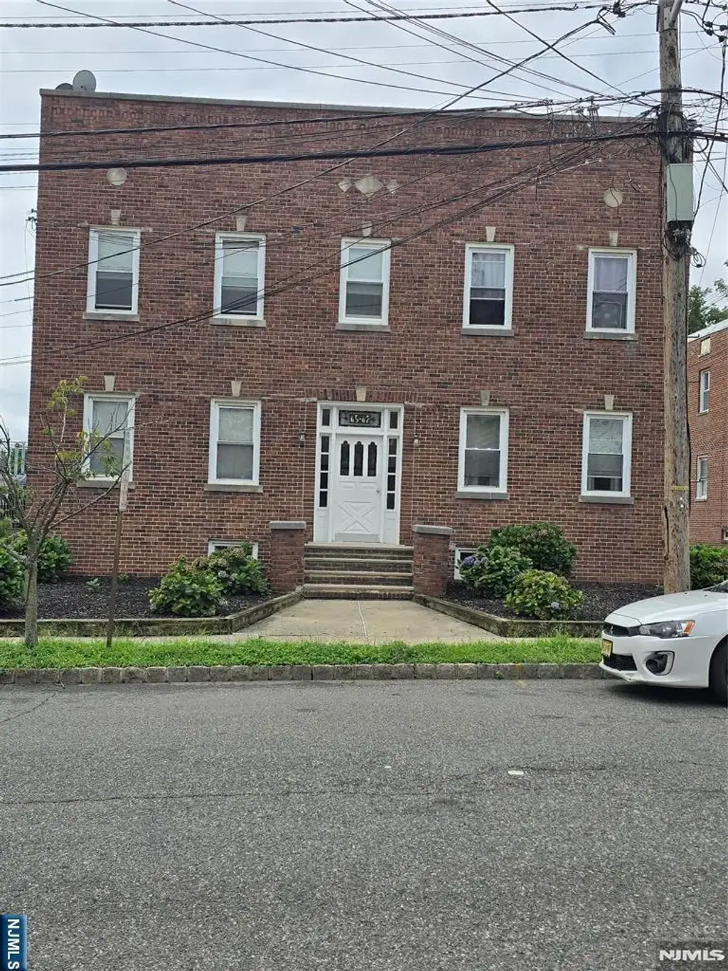 65-67 Carmer, Belleville