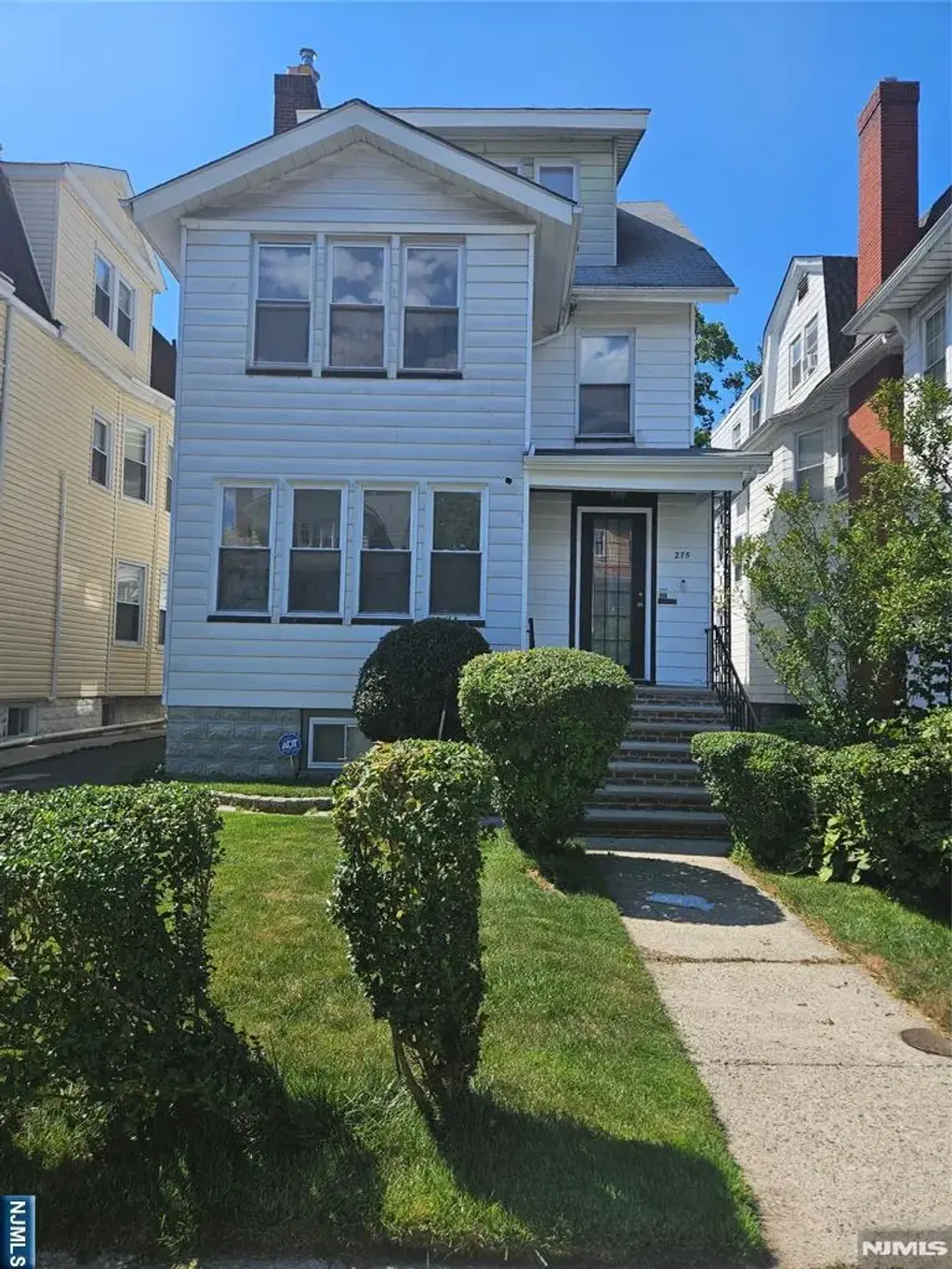 275 S Burnett 2, East Orange